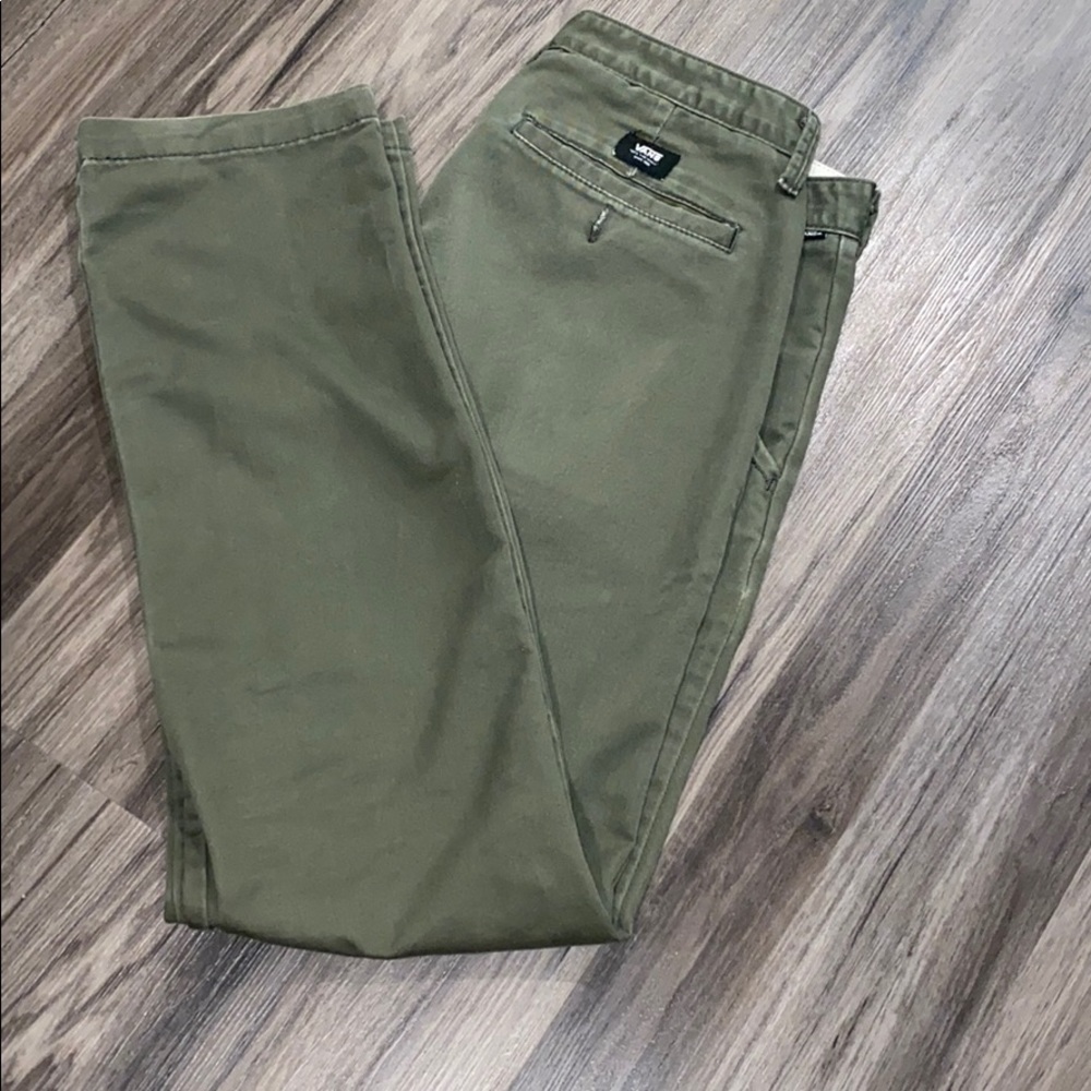 Vans chinos